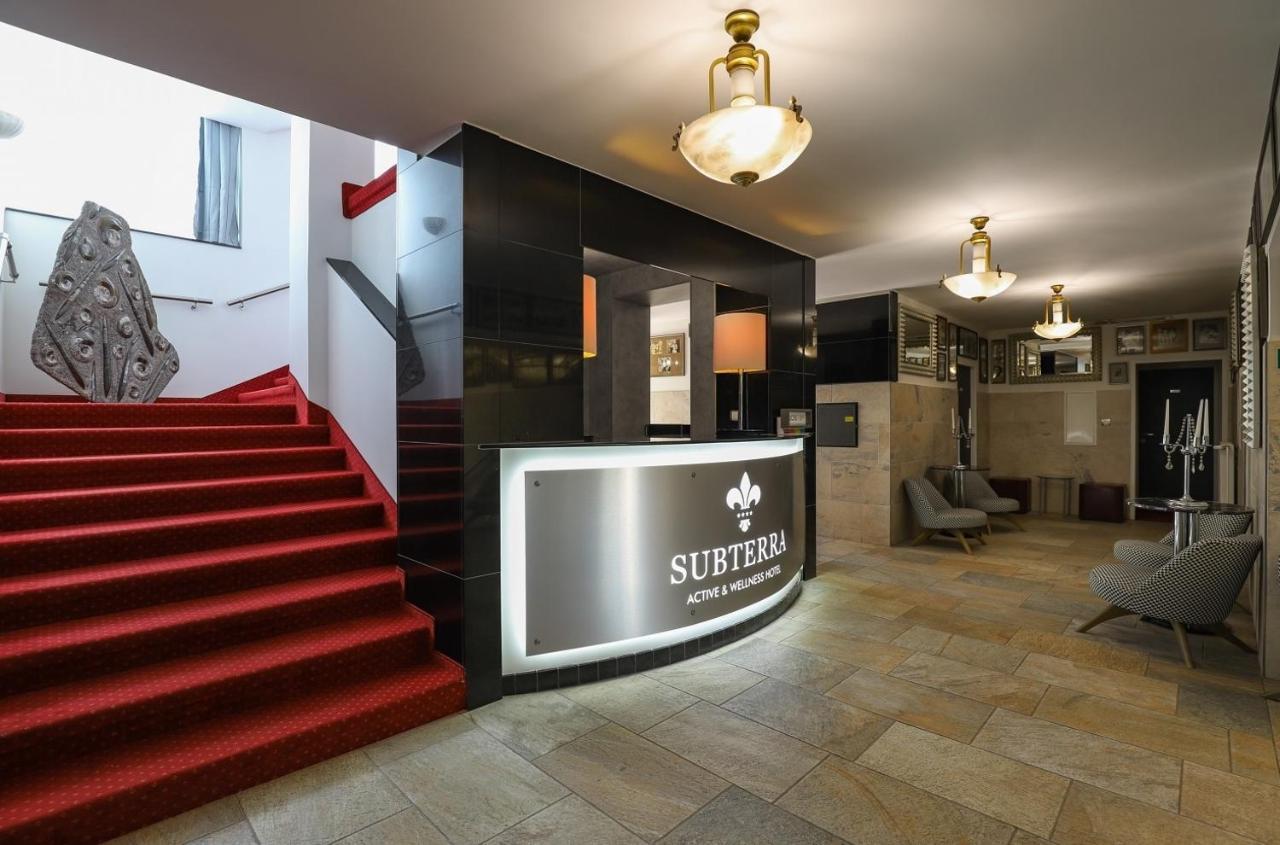 אוסטרוב Active & Wellness Hotel Subterra מראה חיצוני תמונה